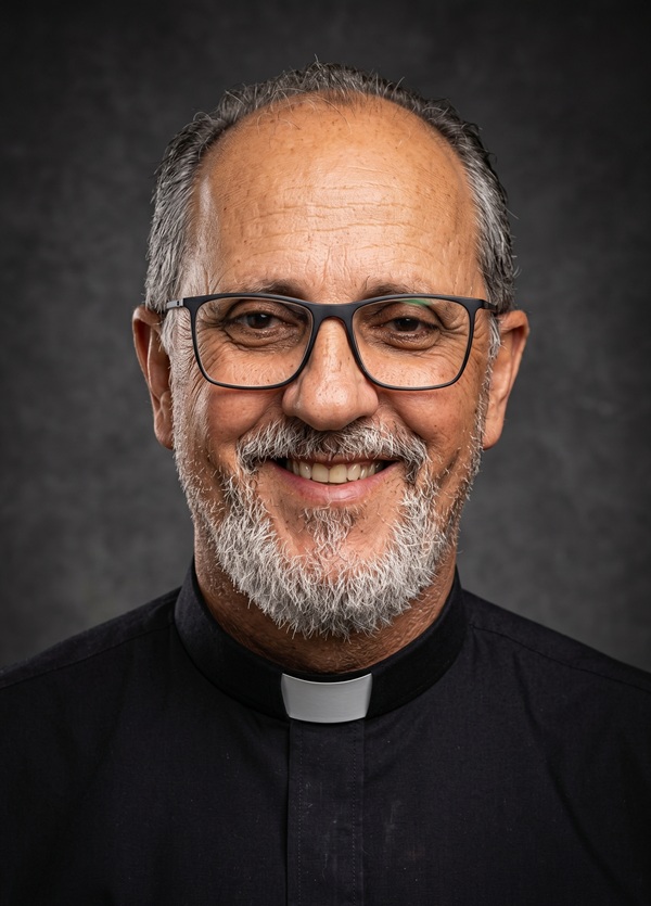 Rev. Luciano Freire de Santana